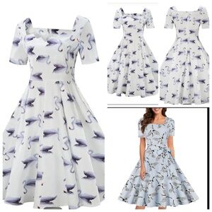 Women's 1955s Dress Elegant Neckline
Short Sleeve Print Dress.
